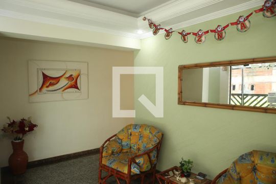 Hall de entrada de apartamento para alugar com 1 quarto, 58m² em Aviação, Praia Grande