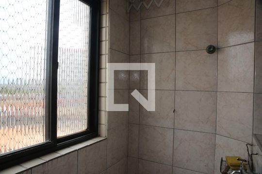 Área de serviço  de apartamento para alugar com 1 quarto, 58m² em Aviação, Praia Grande