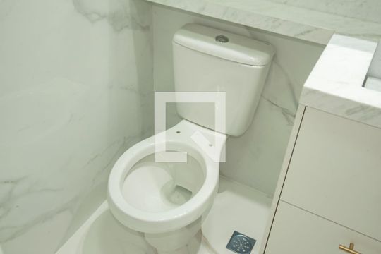 Banheiro de apartamento à venda com 1 quarto, 24m² em Vila Clementino, São Paulo