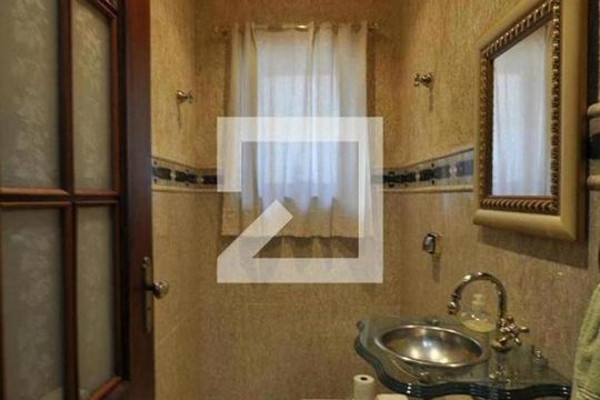 Lavabo de casa à venda com 3 quartos, 240m² em Vila Paiva, São Paulo