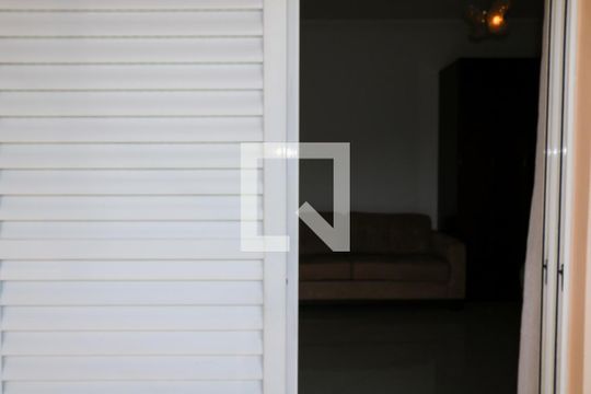 Sacada da Suíte 3 de casa à venda com 3 quartos, 248m² em Olímpico, São Caetano do Sul