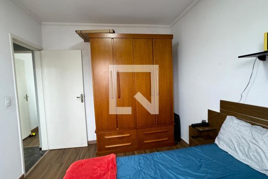 Quarto 1 de apartamento para alugar com 2 quartos, 64m² em Jardim Barueri, Barueri