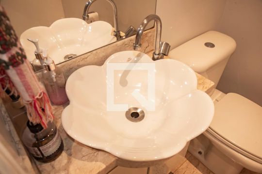 Lavabo de apartamento à venda com 4 quartos, 116m² em Saúde, São Paulo