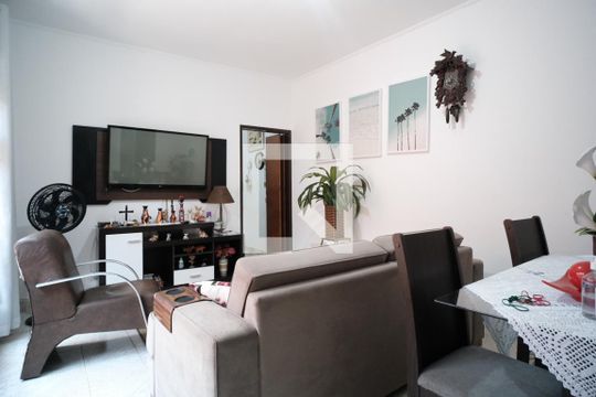 Sala de casa à venda com 4 quartos, 280m² em Cidade Antônio Estêvão de Carvalho, São Paulo
