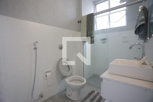 Banheiro da Suíte de apartamento à venda com 1 quarto, 45m² em Centro, Belo Horizonte