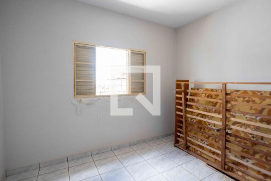 Quarto 2 de casa à venda com 3 quartos, 193m² em Centro, Diadema