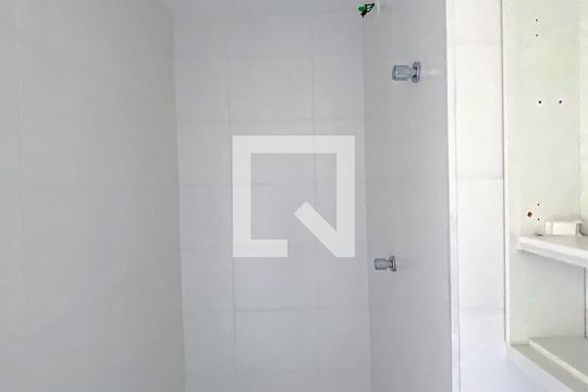 Banheiro da Suíte de apartamento à venda com 1 quarto, 25m² em Vila Cláudia, São Paulo