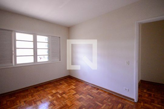 Quarto 1 de casa à venda com 4 quartos, 220m² em Vila Marte, São Paulo