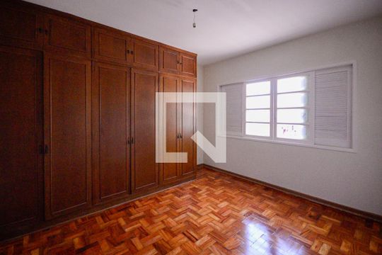 Quarto 1 de casa à venda com 4 quartos, 220m² em Vila Marte, São Paulo