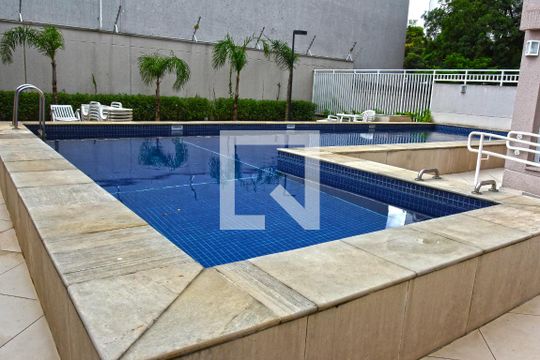 Área comum - Piscina de apartamento à venda com 2 quartos, 49m² em Socorro, São Paulo