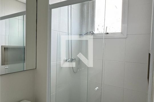 Banheiro da Suíte 1 de apartamento à venda com 2 quartos, 81m² em Alphaville Empresarial, Barueri