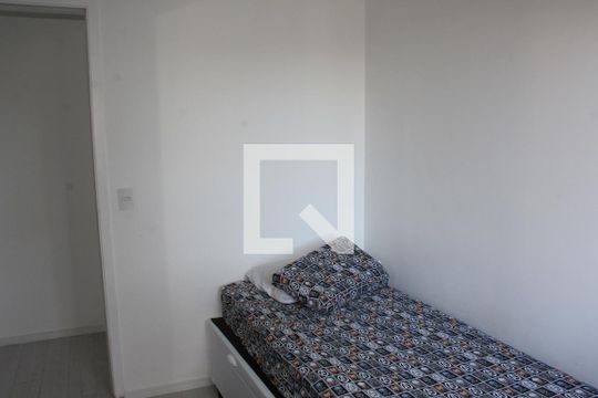 Quarto 2 de apartamento para alugar com 2 quartos, 48m² em Jardim Pioneira, Cotia