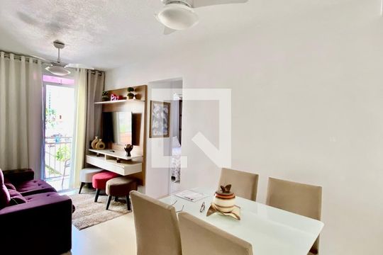 Sala de apartamento à venda com 2 quartos, 48m² em Engenho de Dentro, Rio de Janeiro