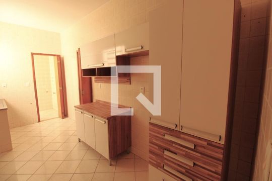 Cozinha de apartamento à venda com 2 quartos, 86m² em Oswaldo Cruz, Rio de Janeiro