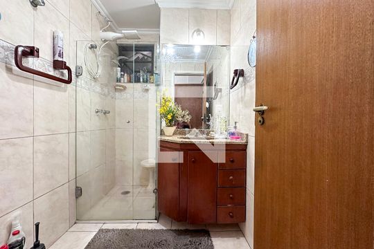 Banheiro de apartamento à venda com 3 quartos, 88m² em Vila Congonhas, São Paulo