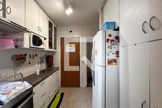 Cozinha de apartamento à venda com 3 quartos, 88m² em Vila Congonhas, São Paulo