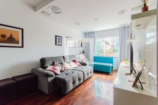 Sala de casa à venda com 3 quartos, 198m² em Jardim da Gloria, São Paulo