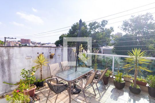 Varanda de casa à venda com 3 quartos, 80m² em Vila Guilhermina, São Paulo