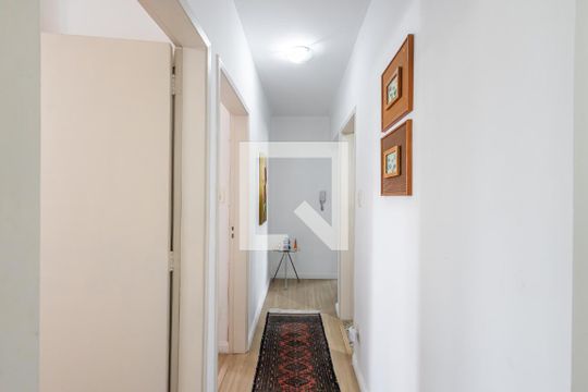 Corredor de apartamento à venda com 2 quartos, 76m² em Pinheiros, São Paulo