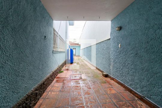 Garagem de casa para alugar com 4 quartos, 550m² em Itaim Bibi, São Paulo