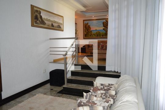 Sala 2 de casa à venda com 4 quartos, 550m² em Fonte Grande, Contagem