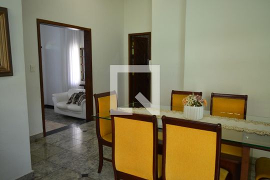 Sala de Jantar de casa à venda com 4 quartos, 550m² em Fonte Grande, Contagem