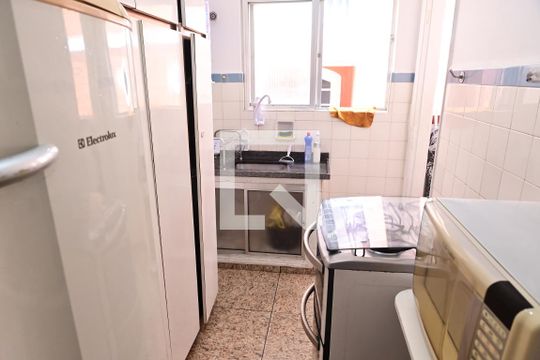 Cozinha de apartamento para alugar com 1 quarto, 41m² em Ocian, Praia Grande