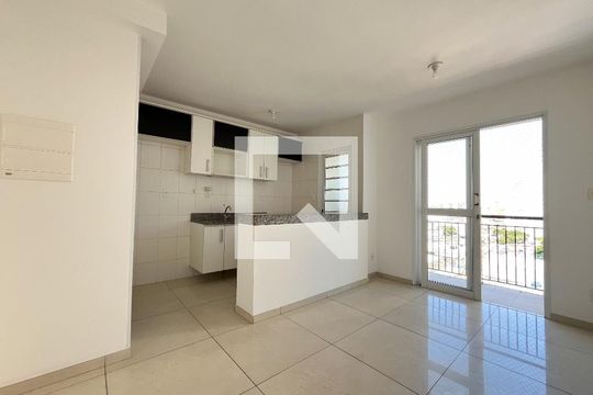 Sala de apartamento para alugar com 2 quartos, 50m² em Vila Mascote, São Paulo