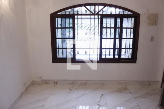 Casa para alugar com 2 quartos, 100m² em Jardim Vera Cruz(zona Leste), São Paulo
