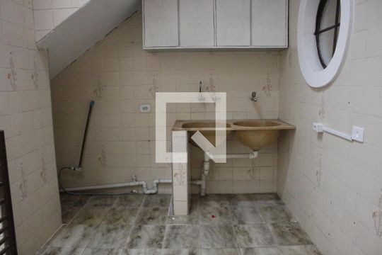 Área de Serviço de casa para alugar com 2 quartos, 100m² em Jardim Vera Cruz(zona Leste), São Paulo