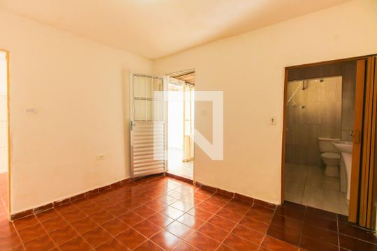 Quarto 1  de casa para alugar com 1 quarto, 59m² em Vila Carrão, São Paulo