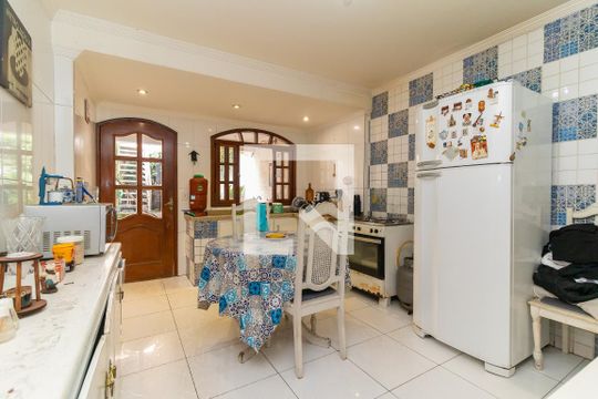 Cozinha de casa à venda com 2 quartos, 102m² em Vila Carmosina, São Paulo