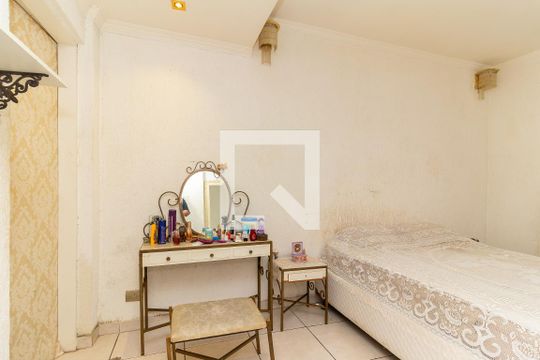 Quarto 1 - Suíte de casa à venda com 2 quartos, 102m² em Vila Carmosina, São Paulo