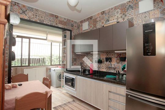 Cozinha de apartamento à venda com 3 quartos, 113m² em Farroupilha, Porto Alegre