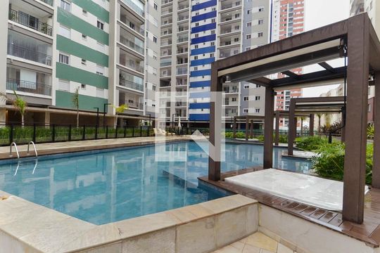 Área comum - Piscina de apartamento para alugar com 3 quartos, 75m² em Jardim Flor da Montanha, Guarulhos
