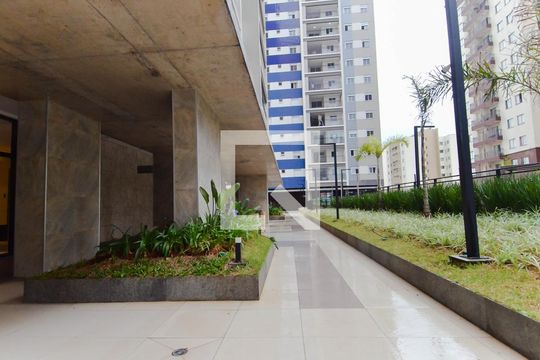 Área Externa de apartamento para alugar com 3 quartos, 75m² em Jardim Flor da Montanha, Guarulhos