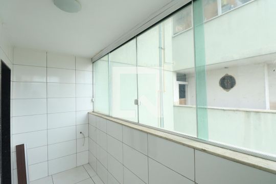 Área de Serviço de apartamento para alugar com 2 quartos, 60m² em Rocha, São Gonçalo