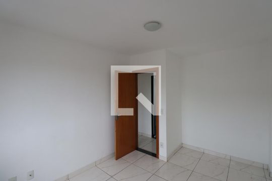 Quarto 2 de apartamento para alugar com 2 quartos, 60m² em Rocha, São Gonçalo