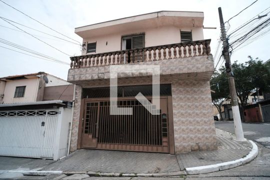 Fachada de casa à venda com 3 quartos, 99m² em Vila Costa Melo, São Paulo