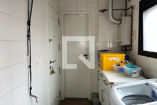 Área de Serviço de apartamento à venda com 4 quartos, 210m² em Perdizes, São Paulo