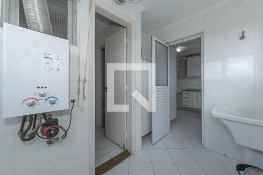 Lavanderia de apartamento à venda com 3 quartos, 230m² em Brooklin Paulista, São Paulo