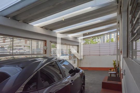 Garagem de casa à venda com 2 quartos, 355m² em Vila Helena, São Bernardo do Campo
