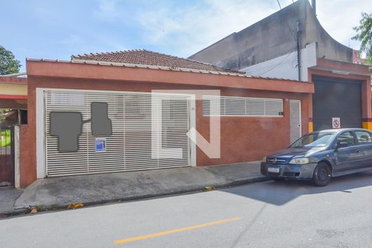 Fachada de casa à venda com 2 quartos, 355m² em Vila Helena, São Bernardo do Campo