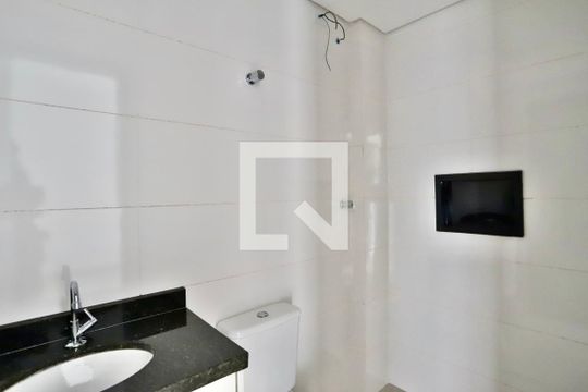 Banheiro de apartamento à venda com 2 quartos, 42m² em Vila Invernada, São Paulo