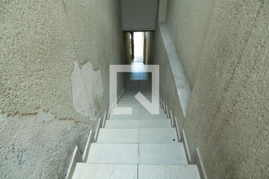 Área externa de casa à venda com 2 quartos, 150m² em Jardim Roberto, Osasco