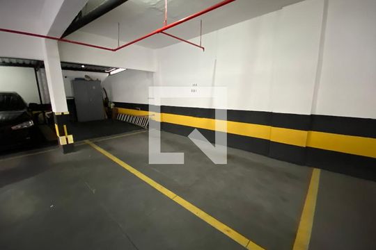 Garagem de apartamento à venda com 3 quartos, 110m² em Ingá, Niterói