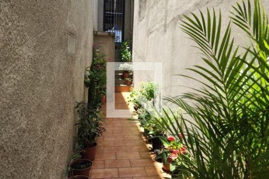 Casa à venda com 3 quartos, 154m² em Indianópolis, São Paulo