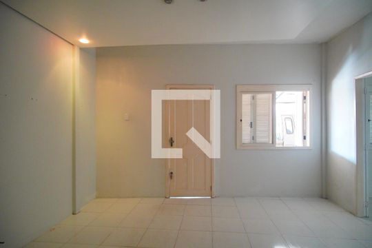 Casa à venda com 2 quartos, 300m² em Scharlau, São Leopoldo