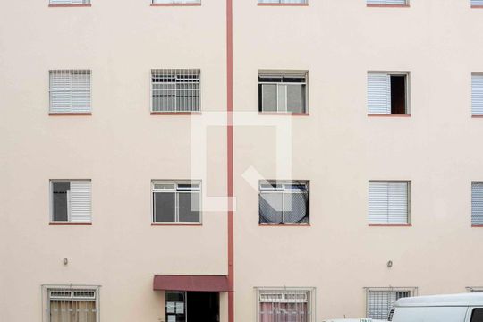 Fachada do bloco de apartamento para alugar com 2 quartos, 53m² em Parque Sete de Setembro, Diadema