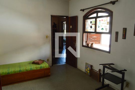 Quarto 2 de casa à venda com 3 quartos, 170m² em Pechincha, Rio de Janeiro